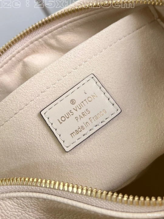 Fake Louis Bags West ONTHEGO VUITTON LOUIS East 0805